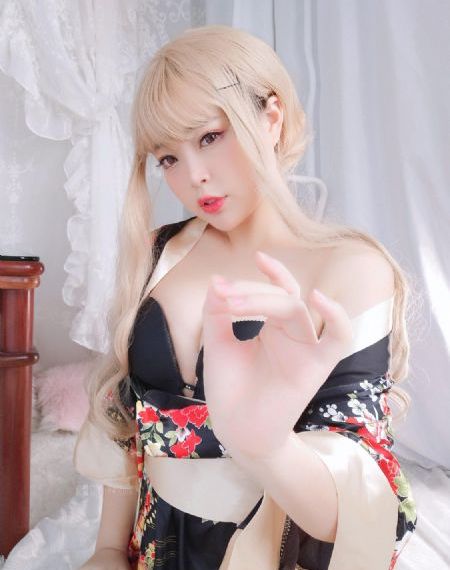 我和女同桌互摸下部