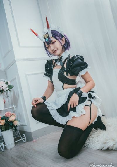 一个卖房子的女人