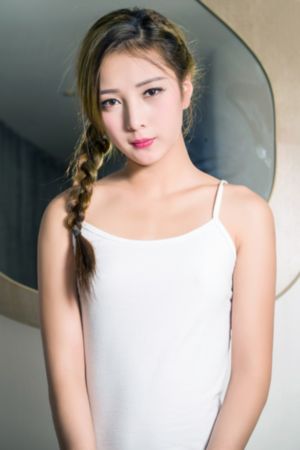 色戒被分腿进入图片