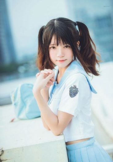 三只裸熊
