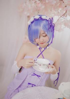 没落贵族琉璃川免费观看