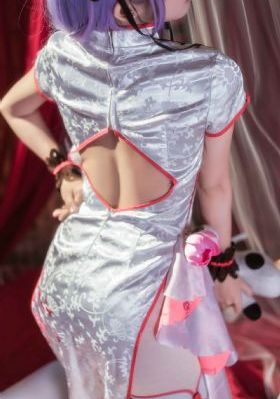 艳妇臀荡乳欲伦交换在线播放