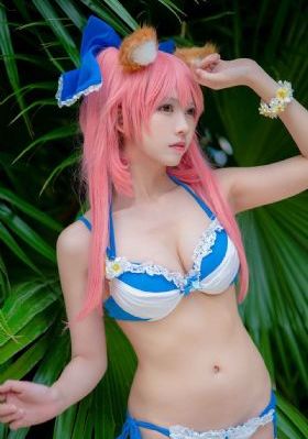 善良的女秘书免费